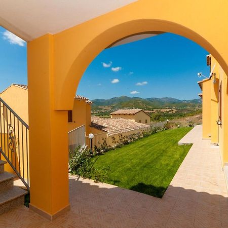 Corte Di Gallura Budoni Exterior photo